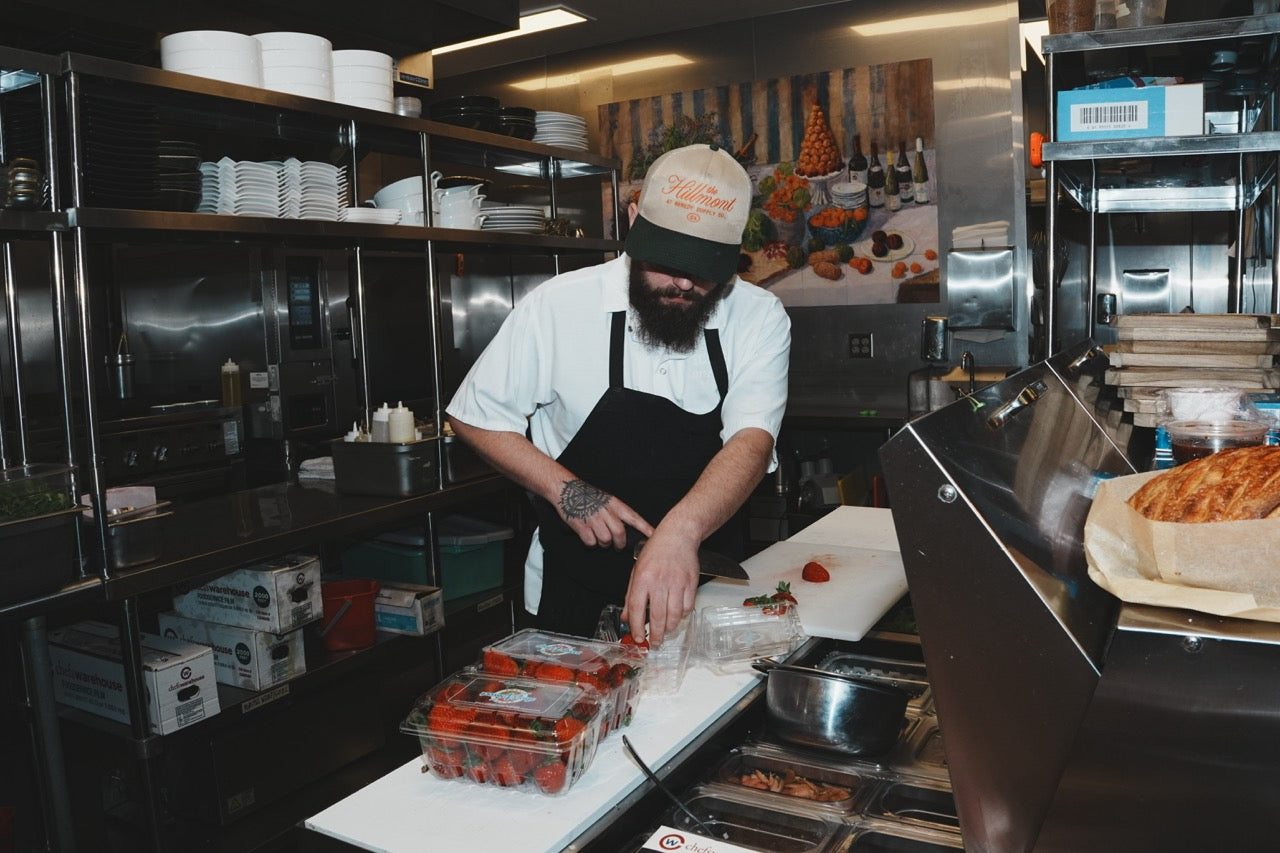 A Better New Hire Onboarding Process for California Restaurants